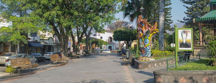 Ajijic Plaza 4